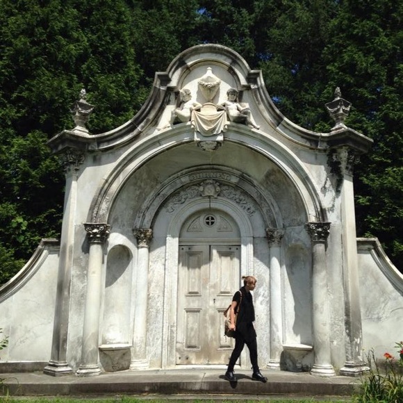 Meet your Posher, Annabelle - Picture 1 of 1